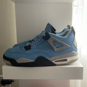 Jordan 4 university blue